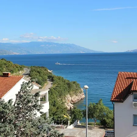 Evelin Apartman