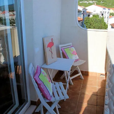 Evelin Apartment *